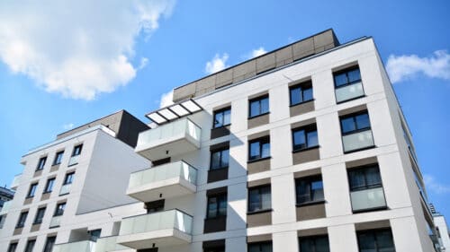 Einstweilige Verfügung gegen Bauträger auf Herausgabe Eigentumswohnung
