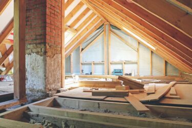 Dachsanierung an Holzgebäude – funktionstüchtiges Werk – anerkannte Regeln der Technik