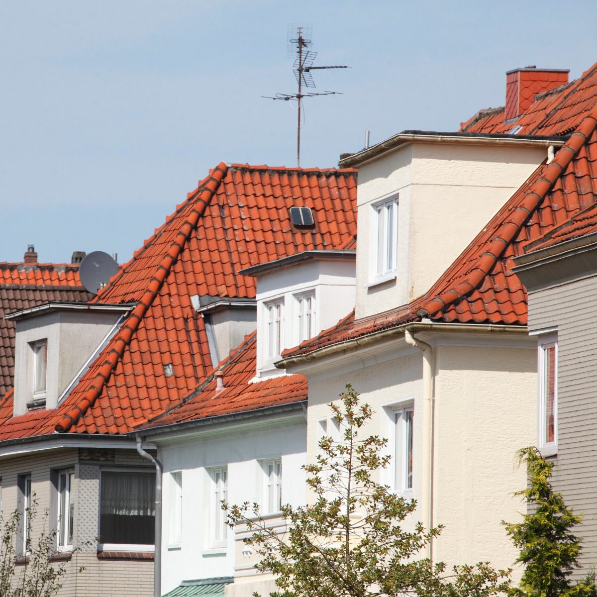 Brandwandrichtung auf Dächern im Baurecht