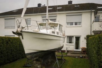 Bootslagerplatz im reinen Wohngebiet: Jahrelange Duldung schützt nicht vor Verbot