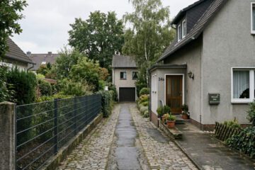 Verzicht auf eine Baulast: Löschung bei ausreichender eigener Zufahrt